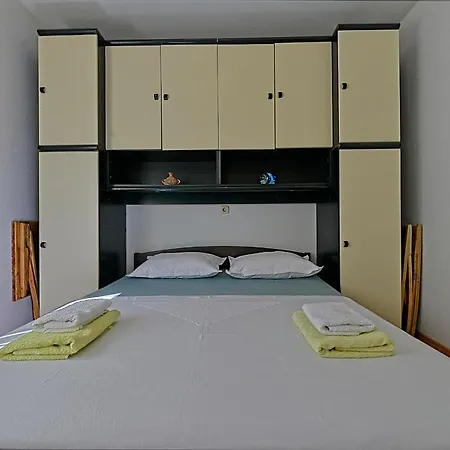 Apartment Nela *